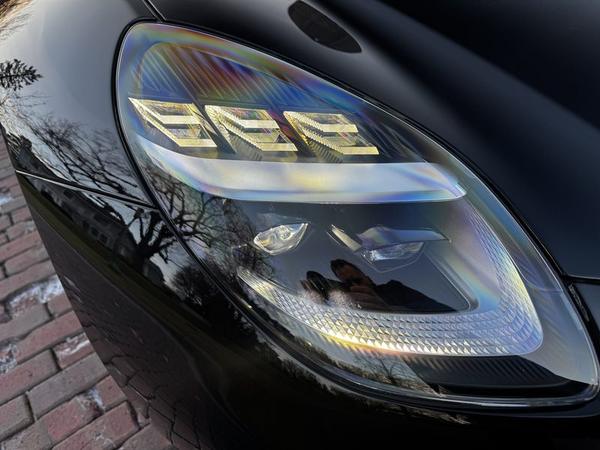 Headlight, alternate angle