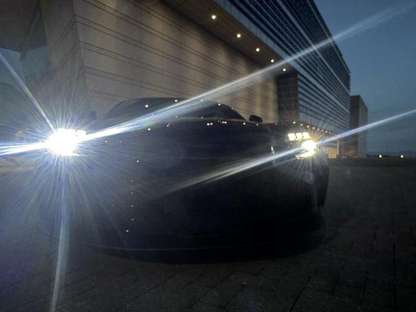 Dramatic headlight flare, night