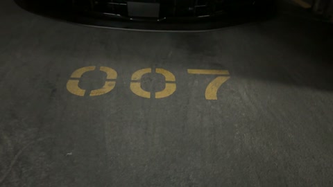 007 Floor